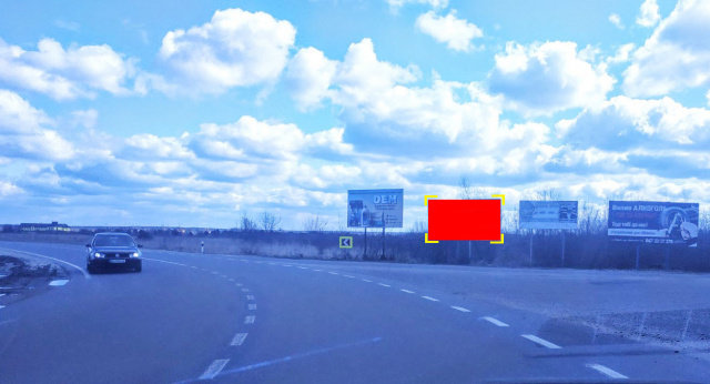 Щит 6x3,  м. Жовква, вїзд в місто з сторони кордону (м. Рава - Руська), на обїздну, на м.Львів, м.Червоноград, на АЗК БРСМ, траса Львів- Рава-Руська (М-09)