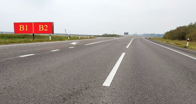 Щит 6x3, вїзд в м. Олесько з сторони м. Броди/ Київ, траса Львів - Київ (Е-40), на м. Львів, на Олеський замок, висока конструкція Щит 6x3, вїзд в м. Олесько з сторони м. Броди/ Київ, траса Львів - Київ (Е-40), на м. Львів, на Олеський замок, висока конструкція