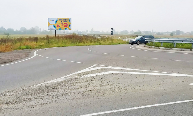 Щит 6x3, Автошлях М12 (Стрий - Тернопіль), центральний виїзд з м.Жидачів в сторону м.Стрий, по автокільцю на м. Стрий, м. Львів Щит 6x3, Автошлях М12 (Стрий - Тернопіль), центральний виїзд з м.Жидачів в сторону м.Стрий, по автокільцю на м. Стрий, м. Львів