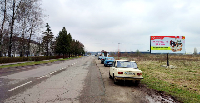 Щит 6x3,  м. Буськ, вул. Львівська, на центр, поряд лікарня, АТБ, базар 